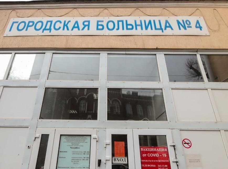 Пациенты ковидного госпиталя в Ростове пожаловались на нехватку питьевой воды