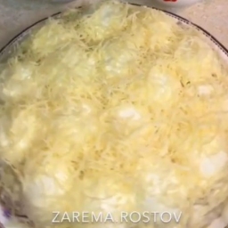 Рецептом самого вкусного новогоднего салата поделилась популярная ростовская блогер Зарема