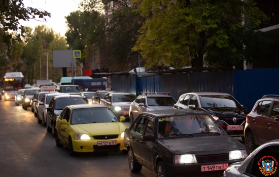 В Ростове на двух улицах ограничат скорость движения до 40 км/ч