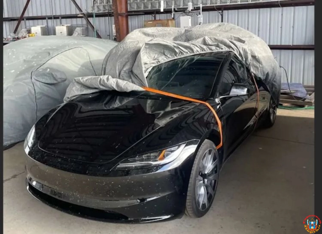 Обновлённая Tesla Model 3 получит матричные светодиодные фары во всех комплектациях