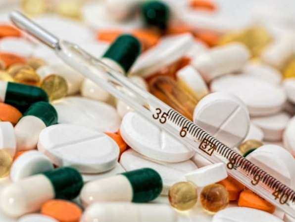 Опасными для здоровья лекарствами торговали жадные аптекари в Ростовской области