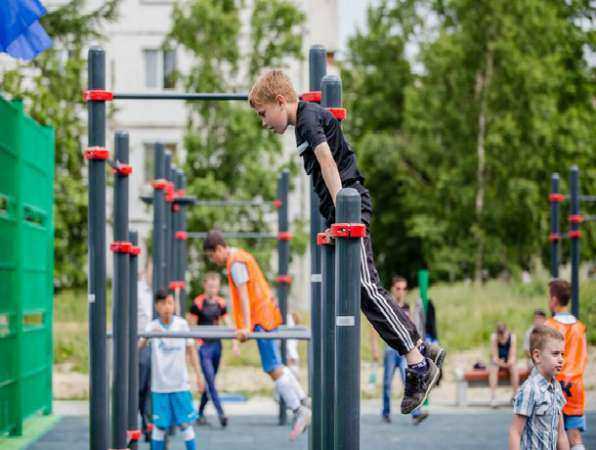 Новые спортплощадки и бесплатных инструкторов к ним пообещали организовать для жителей Ростова Новые спортплощадки и бесплатных инструкторов к ним пообещали организовать для жителей Ростова