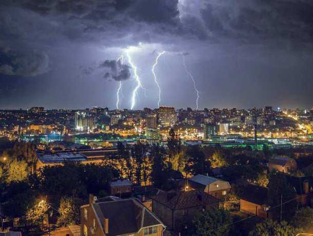 Дожди и грозы ударят в середине недели по раскаленному солнцем Ростову