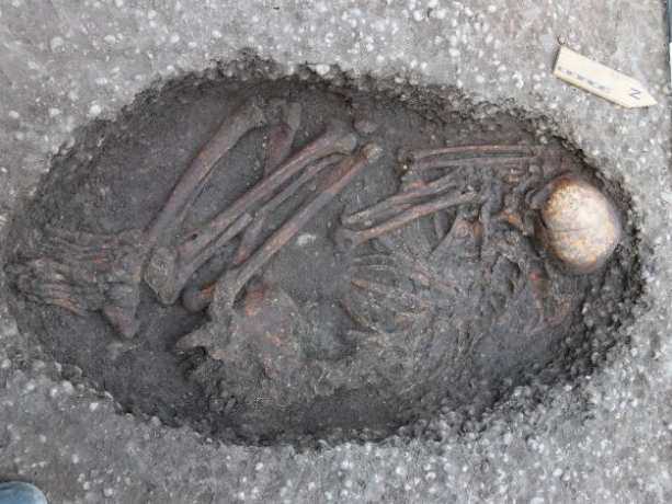 Пугающие останки древнего человека нашли в могиле под Ростовом