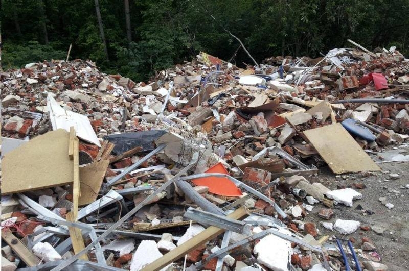Ростовские власти не знают, как решить проблему со строительным мусором