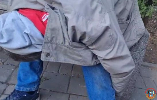 В Ростове на скамейке у Пригородного автовокзала умер 40-летний мужчина