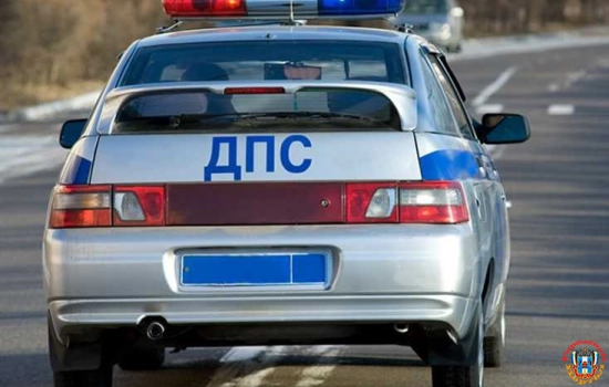 На Шолохова в Ростове водитель «Ауди» влетел в автомобиль «дорожников»