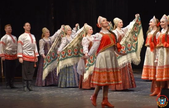Северный русский народный хор приехал с гастролями в Ростовскую область