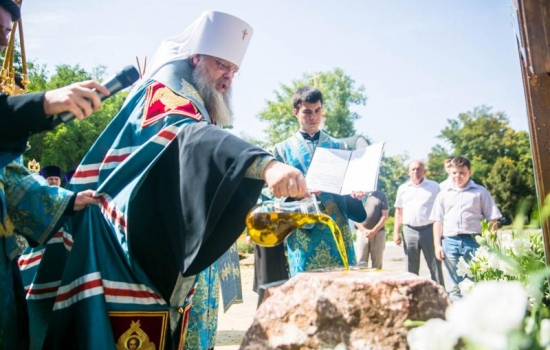 Ростовский митрополит назвал одной из причин болезней грехи