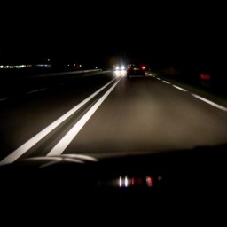 В Миллеровском районе автомобиль молодой семьи заглох посреди трассы