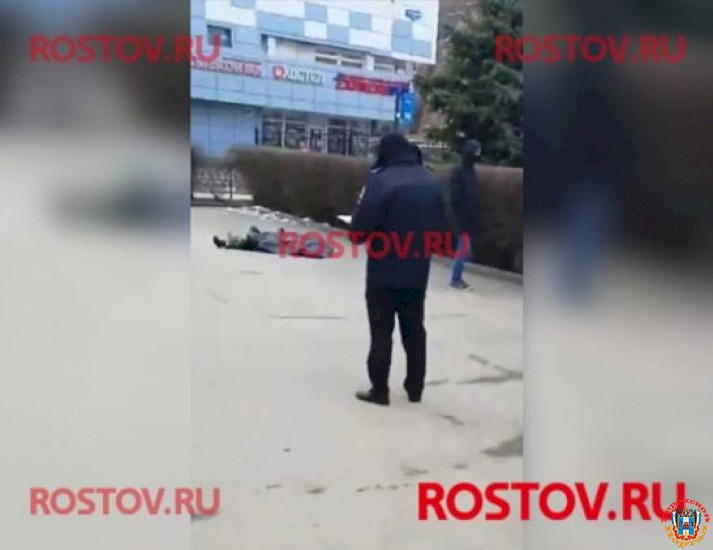 Около старого автовокзала в Ростове умер мужчина