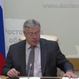 Голубев не разрешил увеличить заполняемость театров и концертных залов до 75%