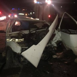 В смертельной аварии под Ростовом пострадала школьница и погиб водитель легковушки