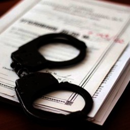 В Таганроге 39-летний мужчина до смерти забил свою знакомую