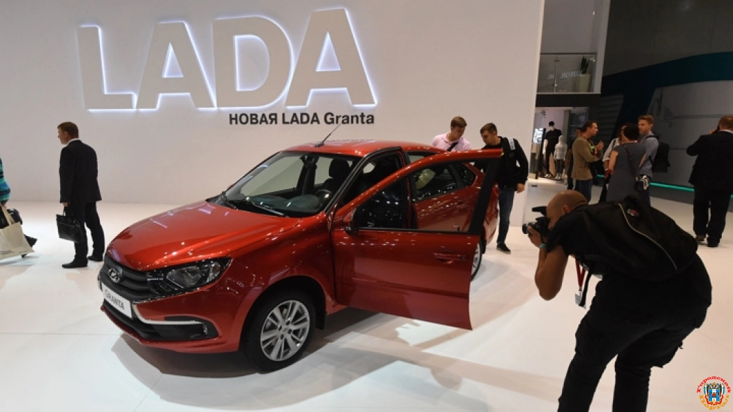 АвтоВАЗ второй раз за месяц изменил внешность Lada Granta