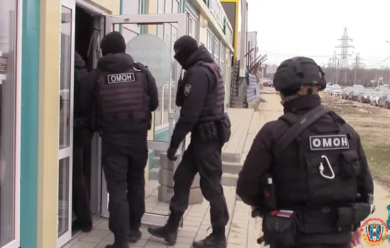 Выдачей повесток в военкомат закончилась облава на мигрантов