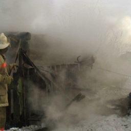 В Ростовской области пенсионер погиб в пожаре из-за сигареты