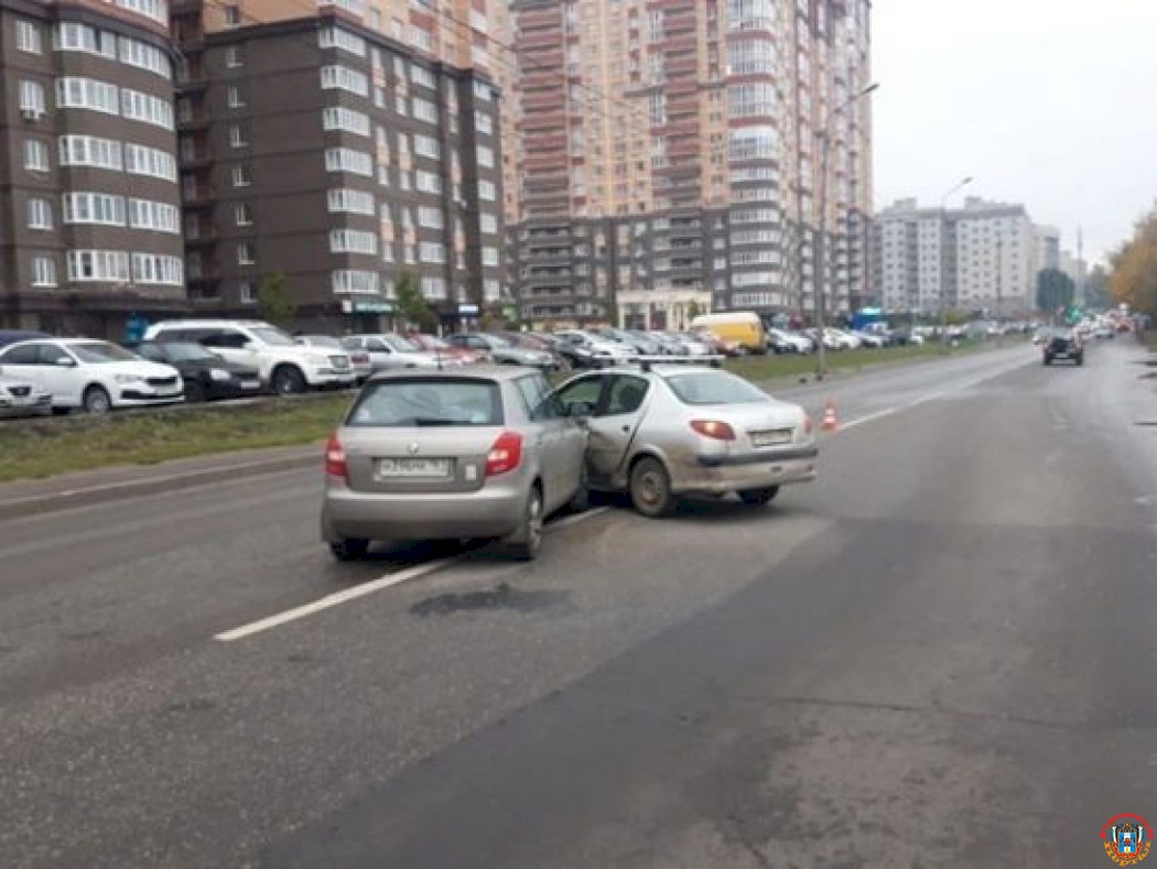 Пассажирка иномарки пострадала в ДТП на улице Вересаева в Ростове