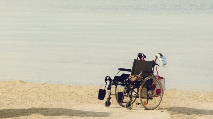 Инвалида-колясочника не пустили в троллейбус в Крыму