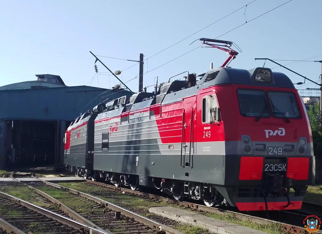 Ростовский ЭРЗ в пять раз увеличил объем ремонта электровозов ЭС5К «Ермак» в 2023 году