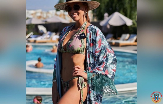 Полина Диброва восхитила подписчиков новым фото в купальнике
