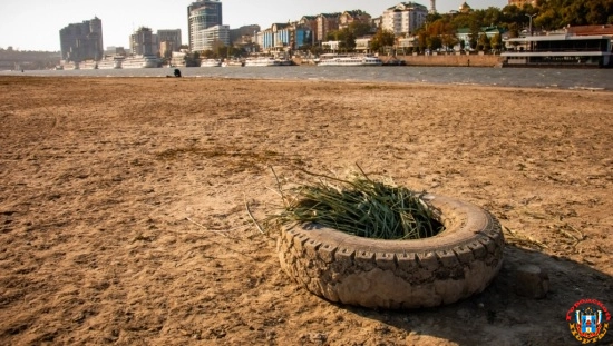 Уровень воды в реке Дон опустился ниже неблагоприятной отметки
