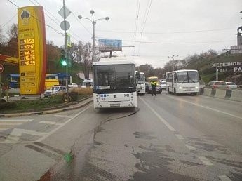 В аварии двух автобусов в Ростове пострадали 13 человек