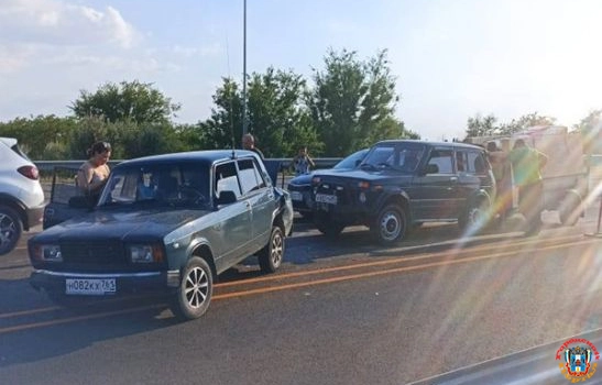 Под Ростовом 17-летняя девушка пострадала в аварии
