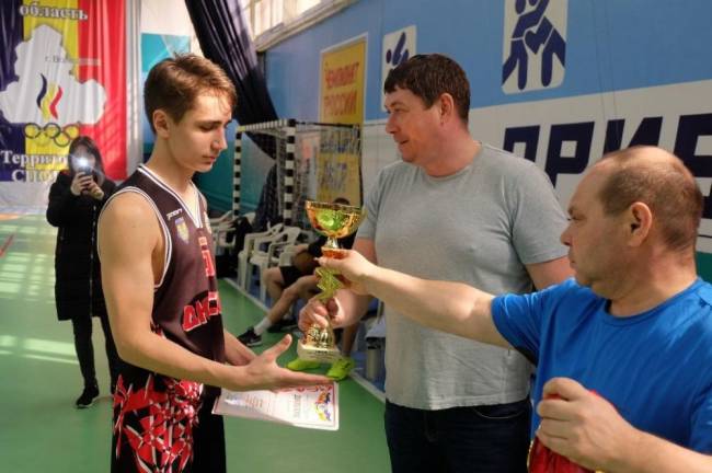Ростовчане – победители первенства области по баскетболу