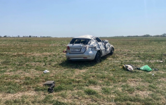 В Ростовской области произошла смертельная авария с опрокидыванием автомобиля