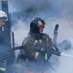 В Каменском районе горела емкость с битумом