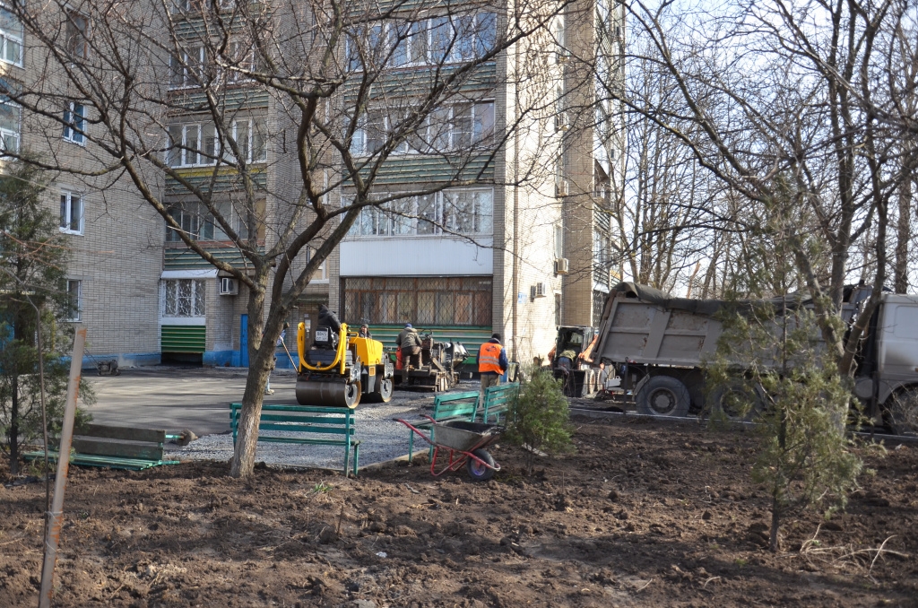 Пострадавшим во время порыва теплотрассы на Малиновского в Ростове выплатили около двух миллионов рублей