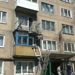ВСУ обстреляли Докучаевск в ДНР из крупнокалиберной артиллерии