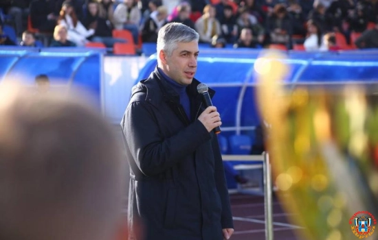 «Это стартовая площадка для молодых футболистов»: Алексей Логвиненко открыл в Ростове международный футбольный турнир
