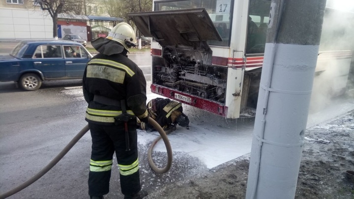 Во Владимире загорелся пассажирский автобус