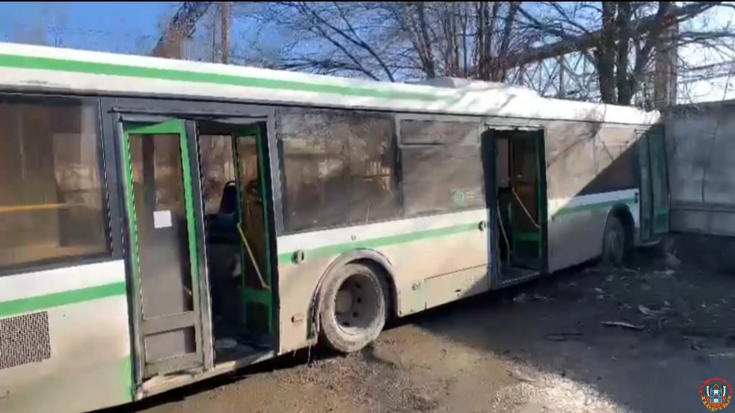 Число пострадавших в ДТП с автобусом в Каменске-Шахтинском увеличилось до 13 человек