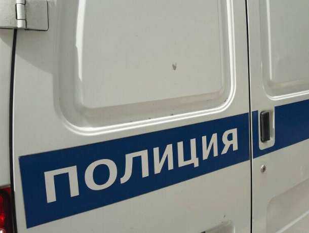 Фальшивый электрик утащил золота на 200 тысяч рублей в Ростовской области Фальшивый электрик утащил золота на 200 тысяч рублей в Ростовской области