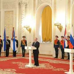 Орденом Суворова наградил Путин Южный военный округ, в который входит Ростовская область