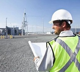 Средняя зарплата главного инженера в Ростове составляет 94 000 рублей в месяц