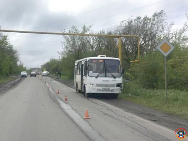 В Шахтах пенсионер на иномарке пострадал в ДТП с пассажирским автобусом