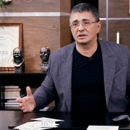 Доктор Мясников рассказал, когда вызывать скорую при ковиде