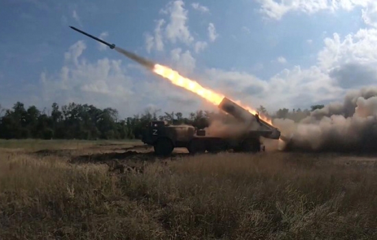Летчики, ракетчики и артиллеристы поразили более 200 целей на Украине