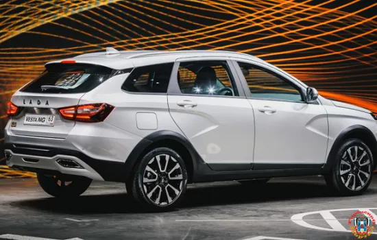 В РФ хотят ограничить максимальную наценку на российские автомобили