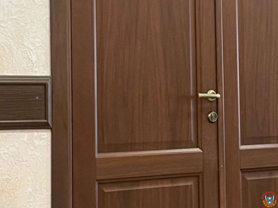 За «неправильную» дверь жителям Ростовской области грозит штраф до 15 тысяч рублей
