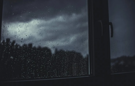 Штормовое предупреждение до конца 29 августа объявили в Ростовской области