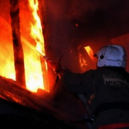 В Ростове два человека едва не погибли при пожаре