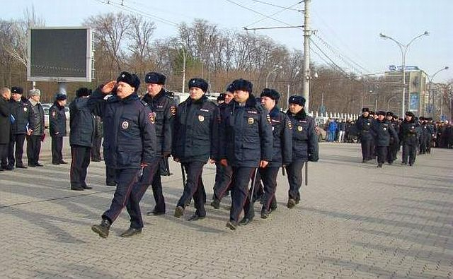 В Ростове 6 ноября перекроют движение по Театральной площади