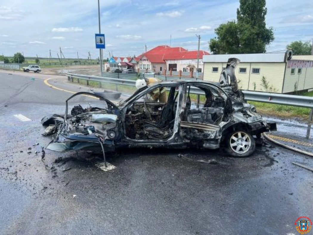 Трое пострадали в жутком ДТП на трассе в Ростовской области