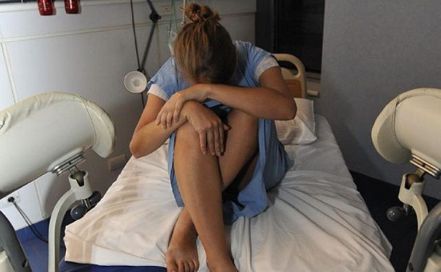 В Ростовской области больницу и её главврача оштрафовали за спешку с абортами