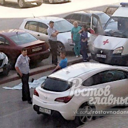 В Ростове на Левенцовке молодой парень разбился, упав с 18-го этажа